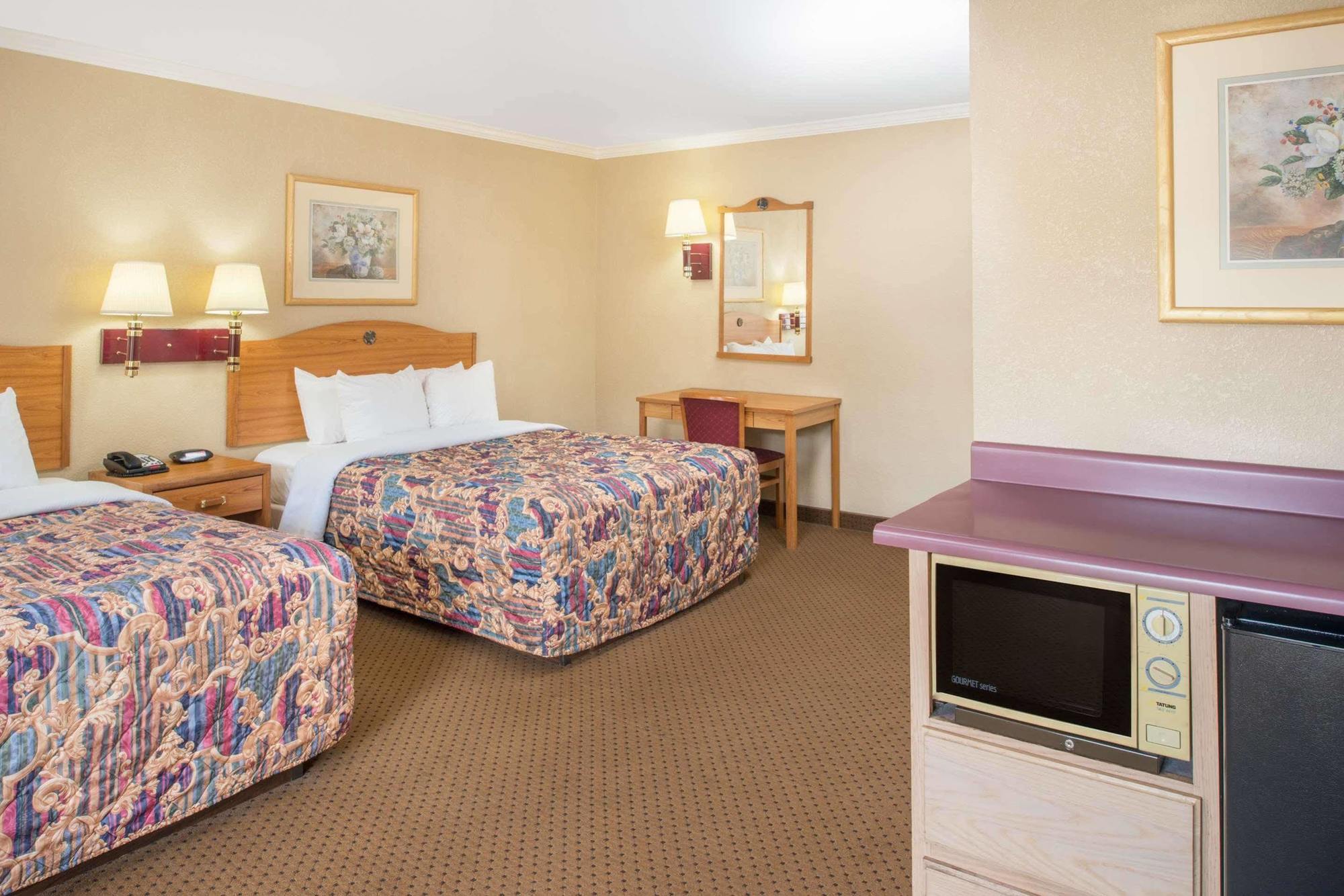 Days Inn By Wyndham San Francisco Downtown/Civic Cntr Area Exterior photo